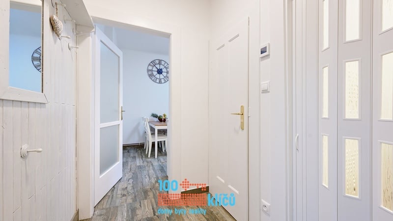 Pohled z předsíně