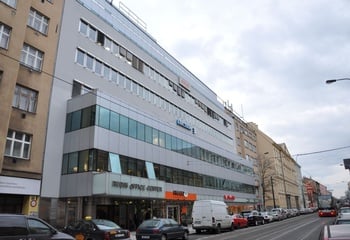 Apeiron Office Centre, Sokolovská, Praha 8 - Karlín