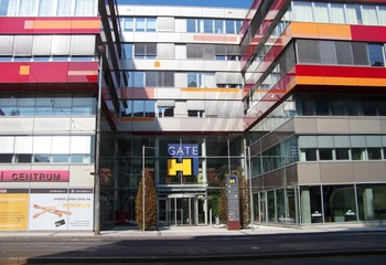 Retail space for rent - 160 and 440 m2, Prague 5 - Anděl