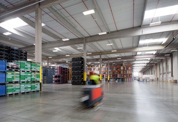 Logistické služby v průmyslové zóně Ústí nad Labem.