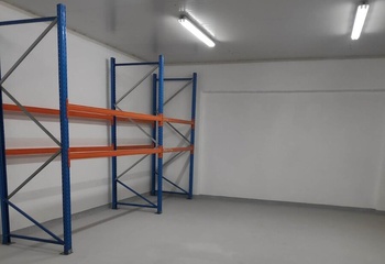 Na prenájom zrekonštruované skladové prestory - Želiezovce / Warehouse for lease in Želiezovce