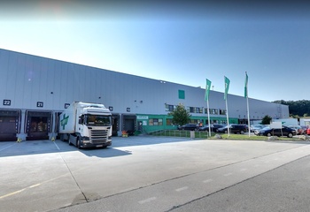 Prenájom skladu so službami- Senec / Warehouse with logistic services for lease - Senec