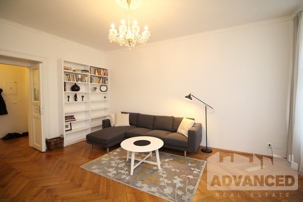 Flat for rent, 2 bedroom of 92 m2, Praha - Malá Strana