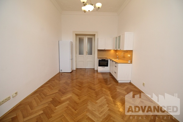 Rent, Flat of 1 bedroom, 50 m2