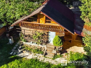 Prodej chaty s vlastním pozemkem v krásné přírodě, Hlásná Třebáň