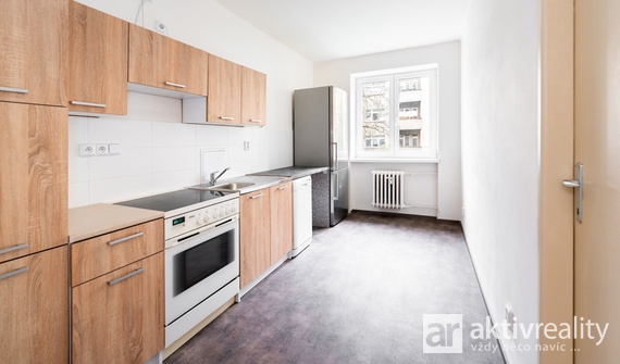 Pronájem bytu 2+1, 59 m² - Praha - Michle