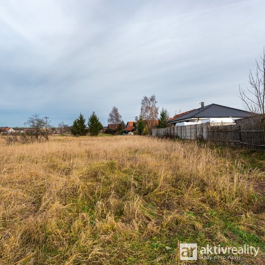 Prodej stavebního pozemku 804 m², Tuhaň