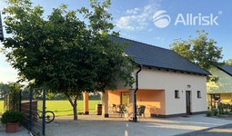 Prodej, Rodinné a rekreační domy, 96 m² - Milovice