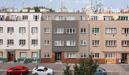 Rozestavěná nebytová jednotka s předzahrádkou 83 m² - Praha