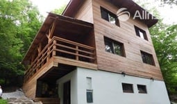 Prodej nové chaty se dvěma apartmány - Lančov Vranovská přehrada - možný odpočet DPH
