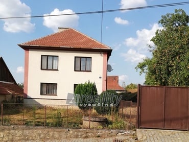 Prodej rodinného domu 150m² - Otín
