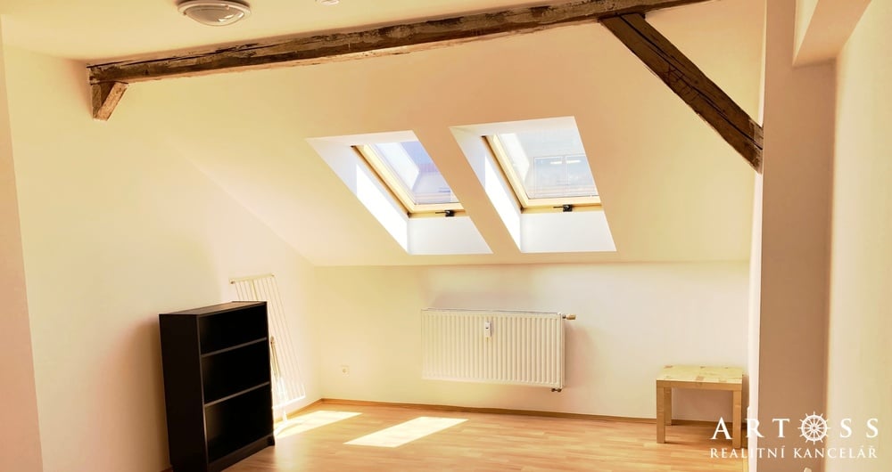 (H16) Pronájem, Byt 1+kk, 43 m² - Brno - Husovice, Husovická ul.