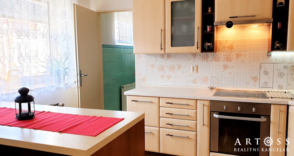 Pronájem velkého cihlového bytu 2+1, 72 m², ul. Tučkova, Brno Veveří