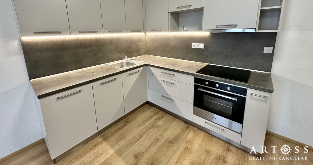 Pronájem, byt 2+kk, ulice Nad Čertovkou, Blansko, sídliště Písečná, CP 58,20m²