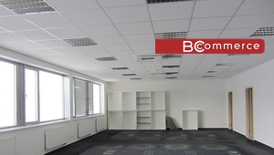 Pronájem kancelářské jednotky v moderním objektu, 111 m2, Kuřim
