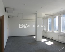 Pronájem samostatné uzavřené kancelářské jednotky v Brně Žabovřeskách s parkováním, 700m2