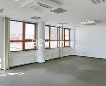 Pronájem reprezentativní kancelářské jednotky,56m²