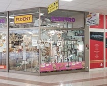 Prodej přízemní obchodní jednotky, 172 m² - IBC