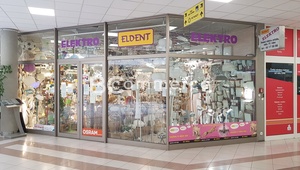 Prodej přízemní obchodní jednotky, 172 m² - IBC