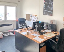 Pronájem samostatné kancelářské buňky 43m²