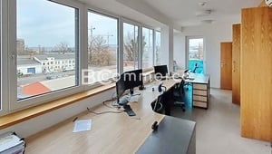 Pronájem, uzavřená kancelářská jednotka s vlastním zázemím "ateliér" - Brno - Komárov, 46m2