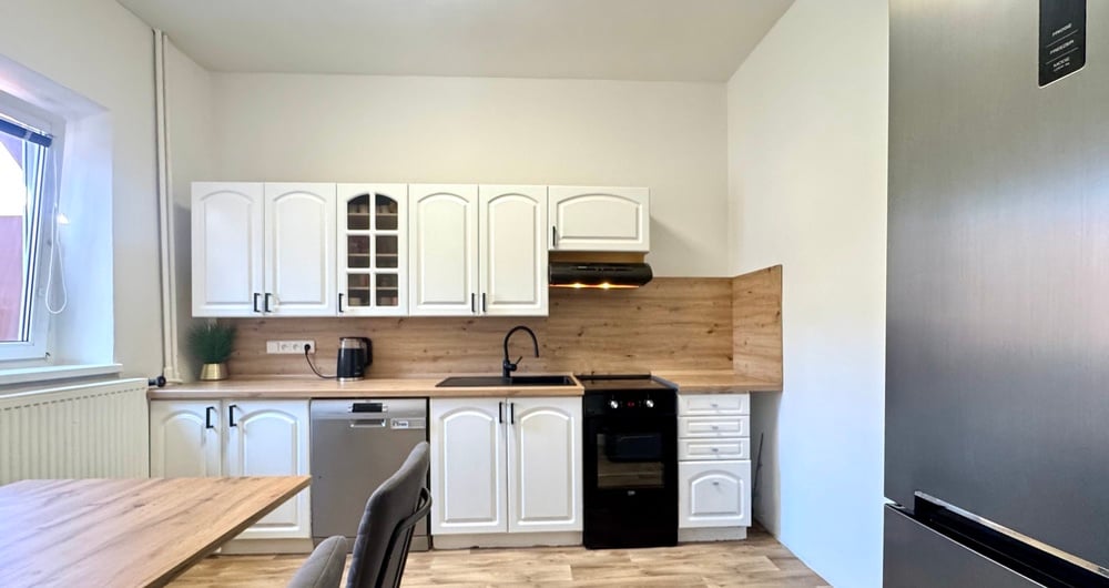 RD 3+1 (106 m²) s garáží, dílnou, pergolou a zahradou 404  m², Tachov, ul. Švermova