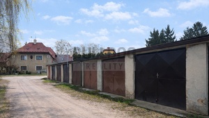 Prodej garáže 18 m², Dobrovice