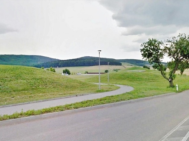 Pohled ze silnice Kuřim-Jinačovice
