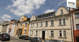 Částečně zařízený byt 2+1, 70 m2, P8 Kobylisy