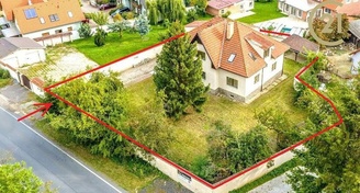 Rodinný dům 300m2, pozemek 1 187m2 v Říčanech u Prahy