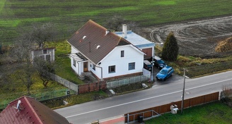 Prodej rodinného domu 4+1 se zahradou, Chrudim - Vlčnov