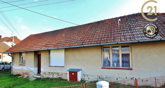Prodej rodinného domu k rekonstrukci, Šebrov