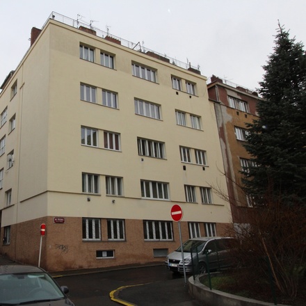Exkluzivní prodej bytu v OV - 1+1/Terasa, 43.14 m2 a terasa 43 m2, Praha 4, ulice Zdaru