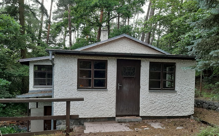 Prodej chaty na vlastním pozemku 1938m² - Přestavlky u Čerčan