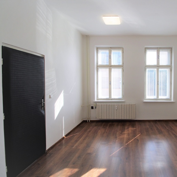 Pronájem bytu 2+1 po rekonstrukci, 69 m² - Ostrava