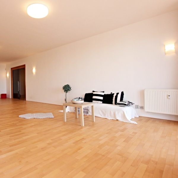 Nadstandardní byt 5+kk, sauna, terasa, 2x garážové stání, Brno-Líšeň