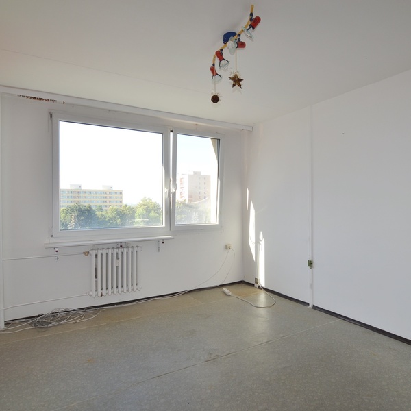 Prodej bytu 4+1, 80m² - před rekonstrukcí - Chodov