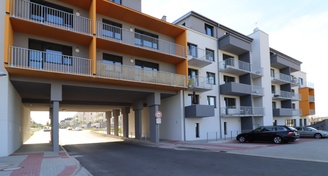 Prodej bytu 1+kk, 37m², s balkonem a parkovacím stáním - Horoměřice