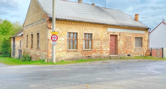 Historický kulturní rodinný dům s pozemkem 706m2, Neprobylice u Slaného