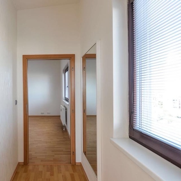Pronájem bytu 2+kk, 49m² s terasou 7m2- Praha - Záběhlice