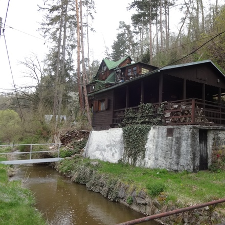 Prodej chaty 31m2 u řeky Sázavy - Kamenný Přívoz