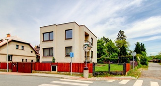 Rodinný dům, 156m² se sklepem a garáží, Praha 5 - Zbraslav