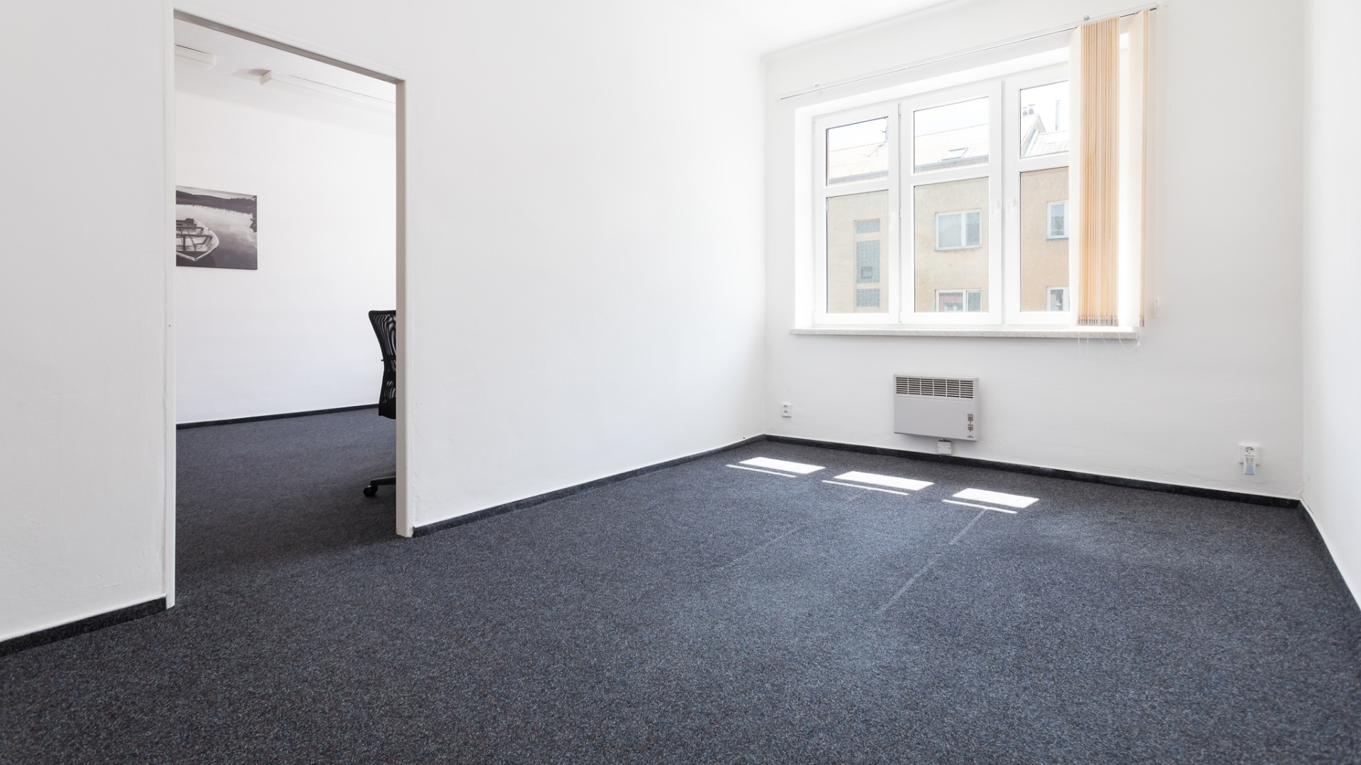 Pronájem kanceláře  65 m²