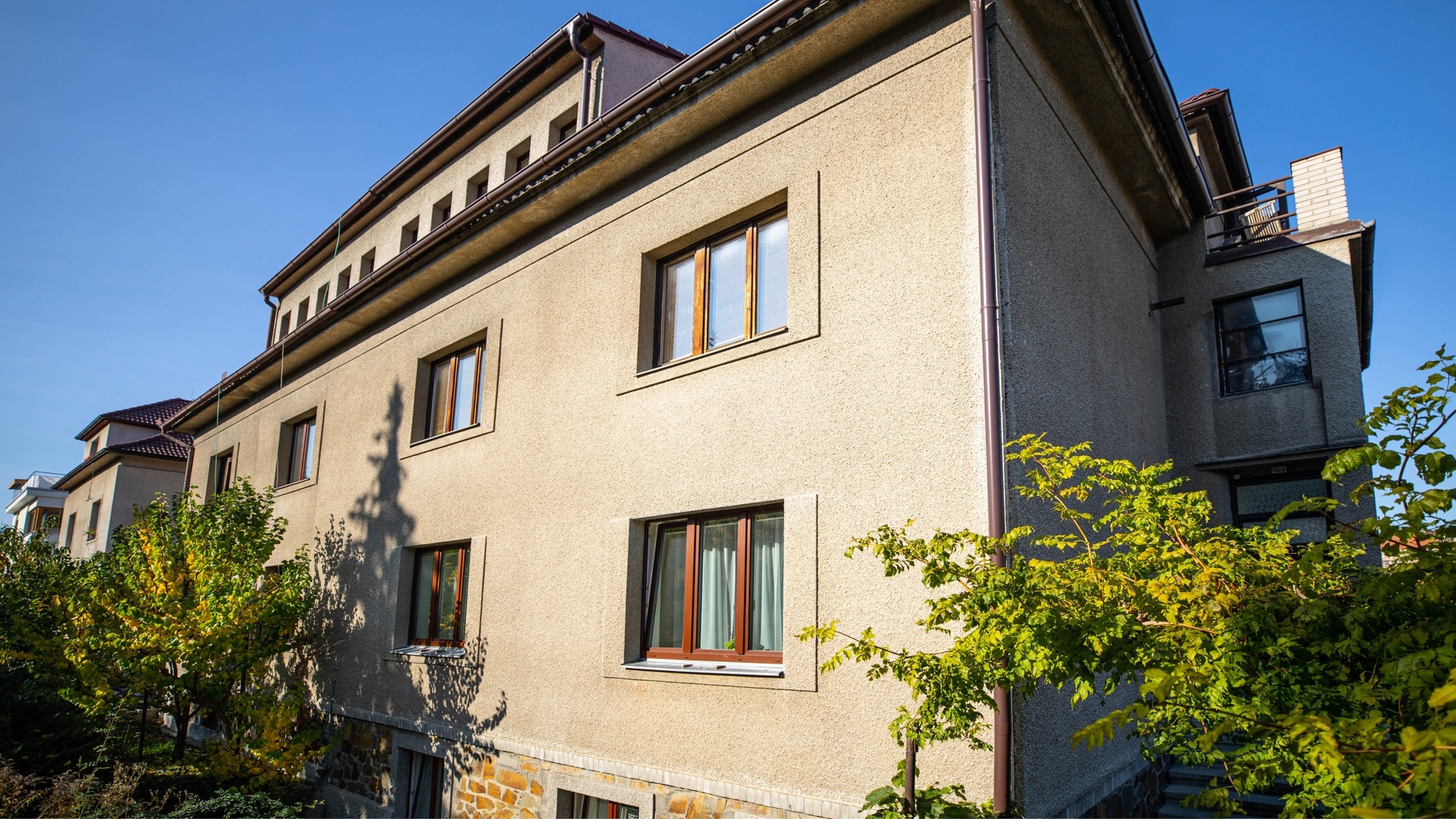 Prodej bytu 2+1 s terasou a zahradou, 64m², Praha 4 - Podolí