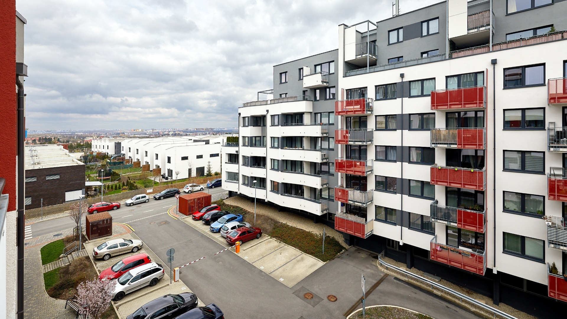 Pronájem hezkého bytu 2+kk, 56m² ,Praha - Dolní Měcholupy