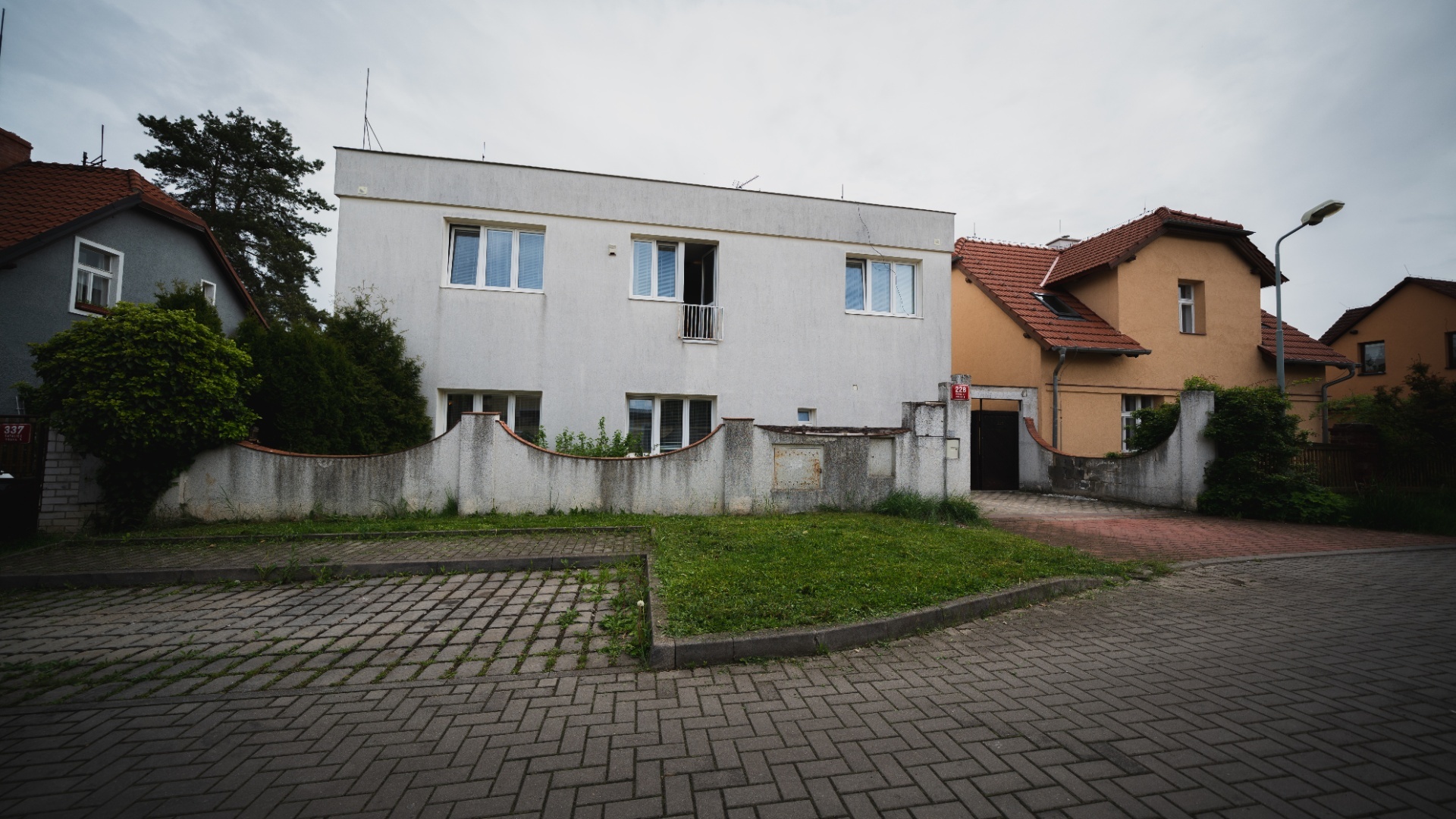 Prodej, Rodinné domy, 340m² - Praha - Satalice