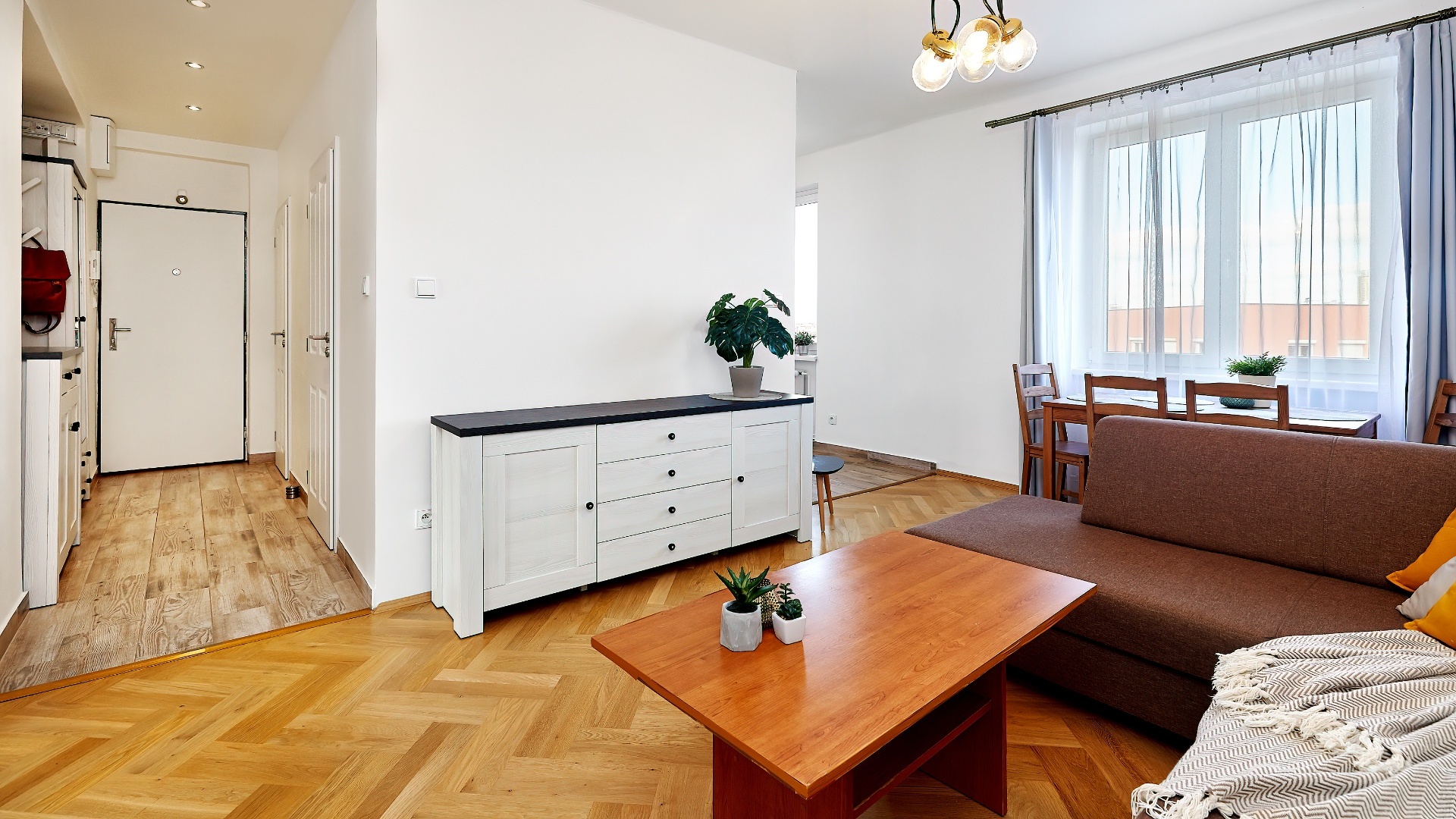 Pronájem vybaveného bytu 2+kk, 56m², Praha - Záběhlice