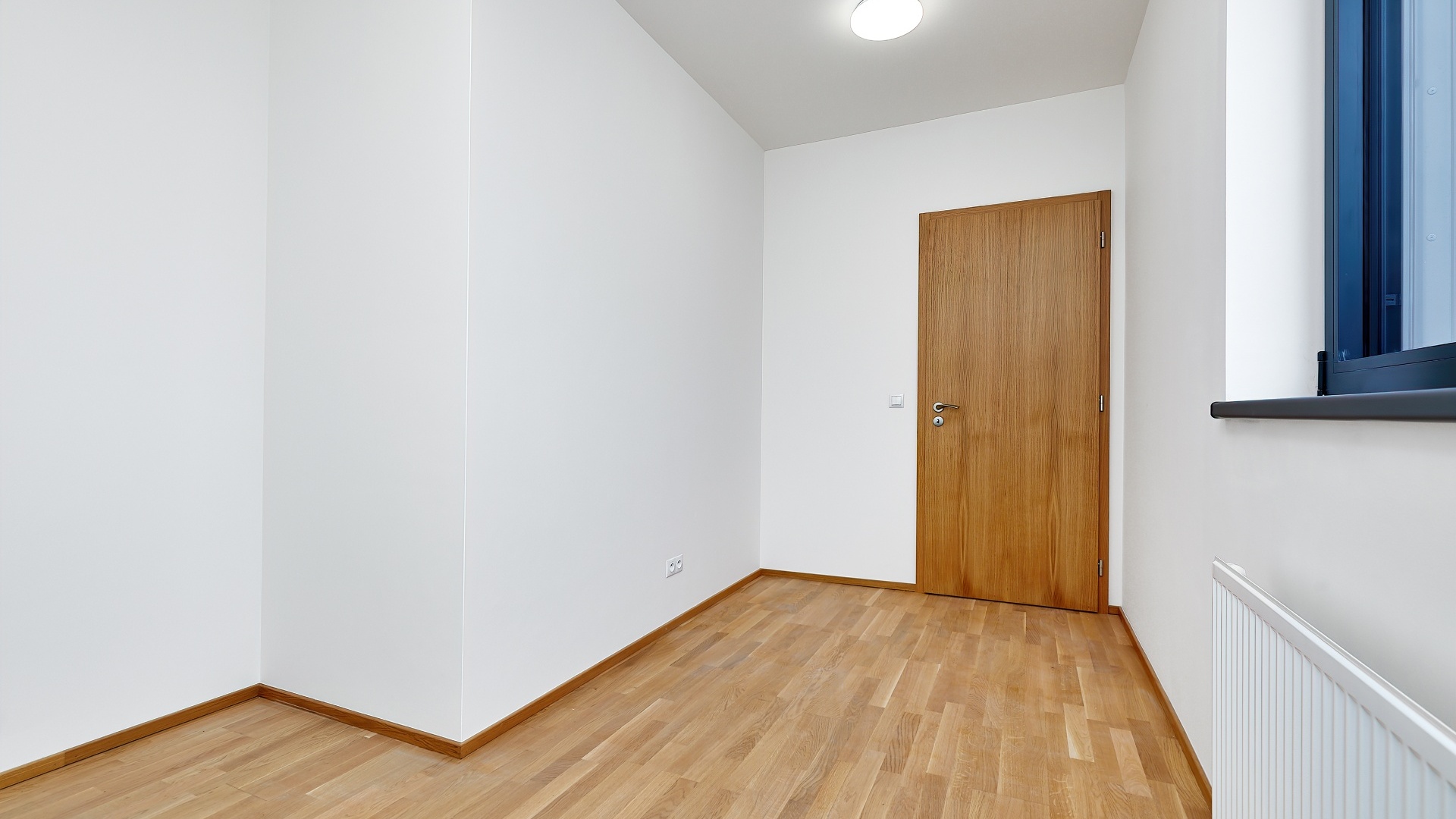 Pronájem bytu 3+kk s lodžií, 76m² - Praha - Holešovice