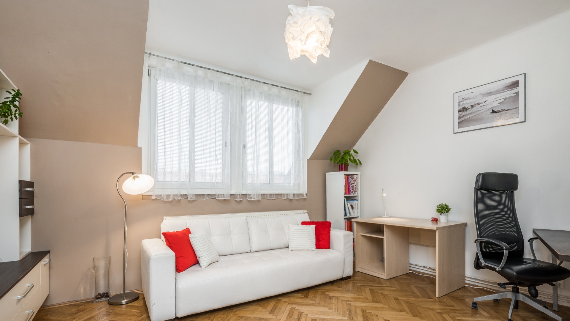 Pronájem bytu 2+1, 66m² + balkon - Praha 6 - Bubeneč
