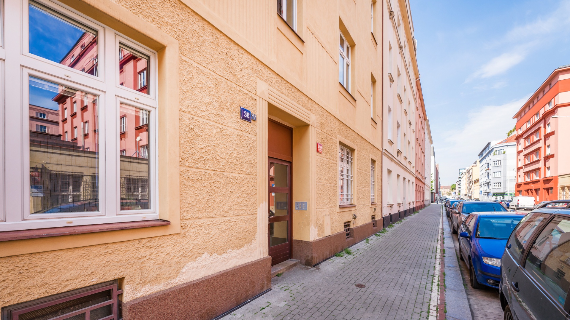 Pronájem bytu 2+kk, 46 m² - Praha - Holešovice